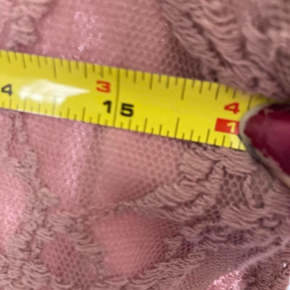 American Eagle Outfitter lace tunic mauve blouse with button up back M - Picture 3 of 4